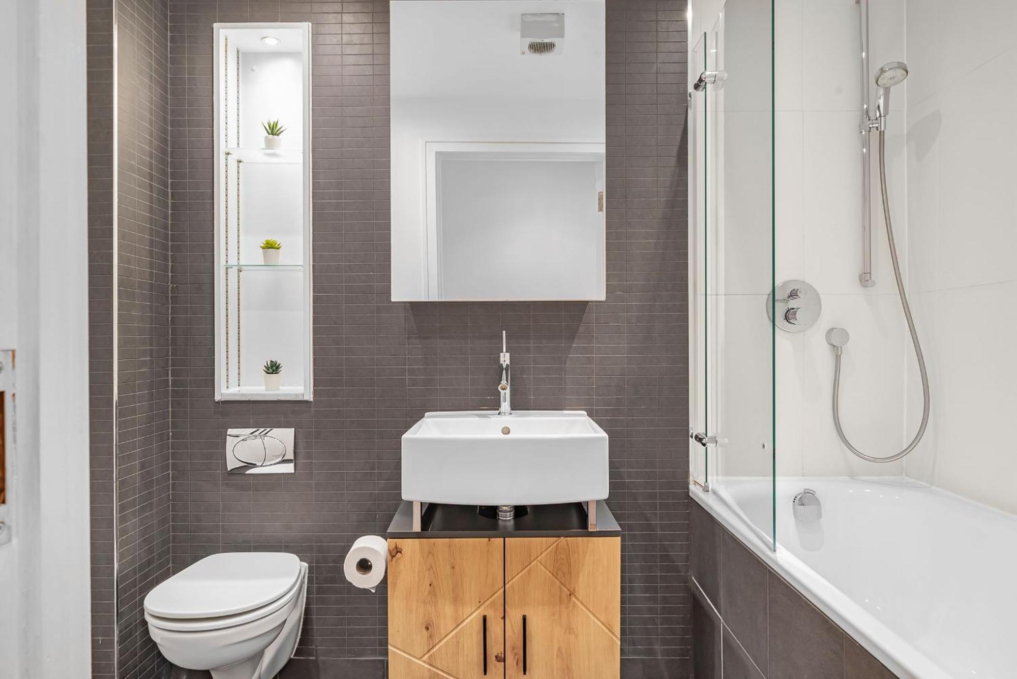King'S Cross - 2Br With Terrace - Cityapartmentstay London Kültér fotó