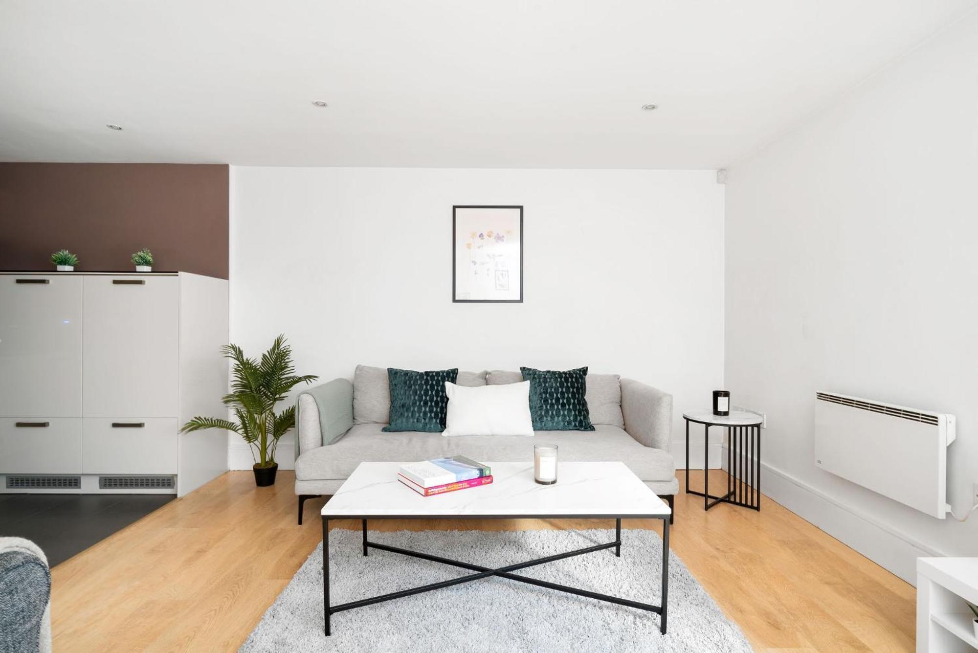 King'S Cross - 2Br With Terrace - Cityapartmentstay London Kültér fotó